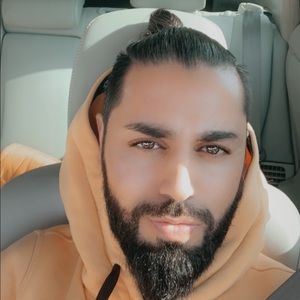 Meet your Posher, Javed